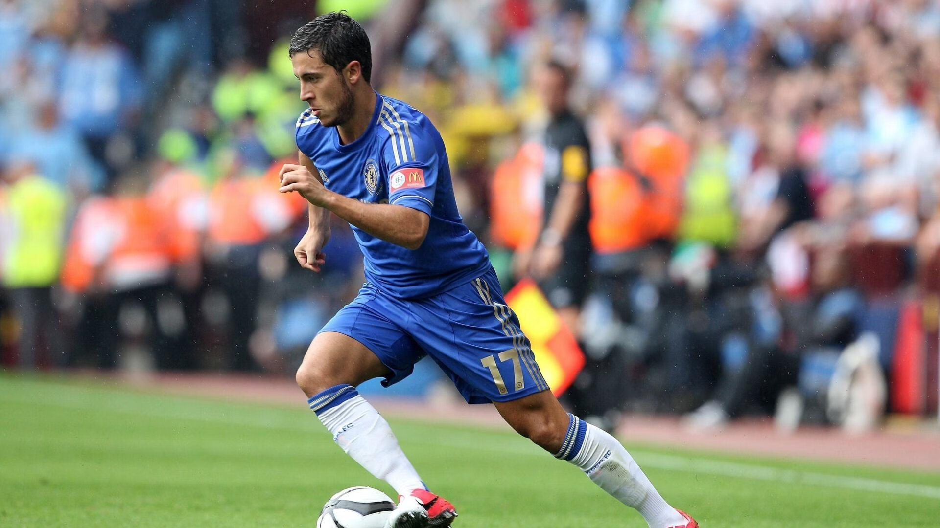 皇家贝蒂斯反击节奏明快造成混乱，皇家贝蒂斯首发